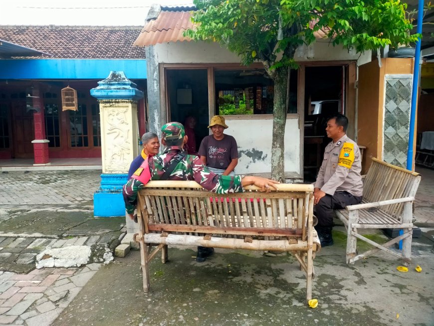 Bhabinkamtibmas Gunungsari Ajak Masyarakat Jaga Kamtibmas dan Perkuat Ketahanan Pangan